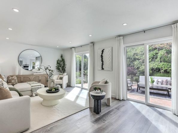 649 Eighth Avenue, Menlo Park CA 94025