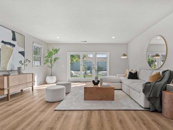 816 Waldo Road, Campbell CA 95008