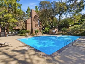 3335 La Mesa Drive 4, San Carlos CA 94070