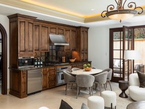 925 Seabury Road, Hillsborough CA 94010