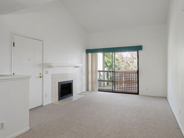 3674 Oakwood Terrace 302, Fremont CA 94536