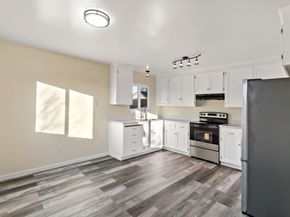 404 Monterey Avenue, Capitola CA 95010