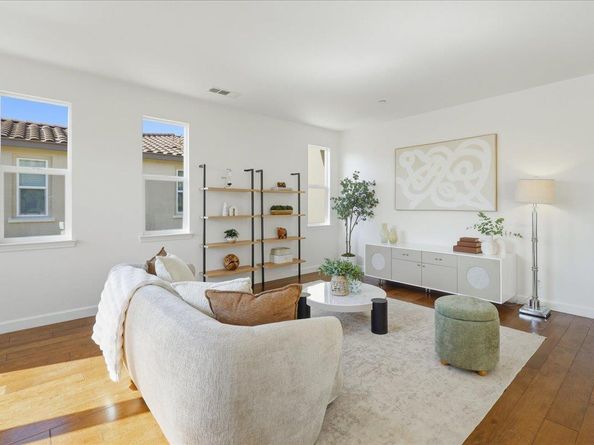 948 Fontana Terrace, Sunnyvale CA 94085