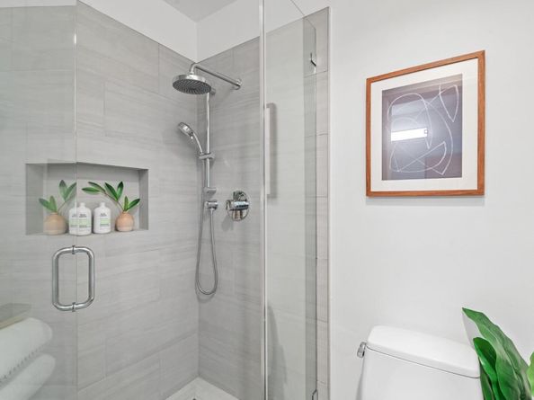 320 Vallejo Drive 22, Millbrae CA 94030
