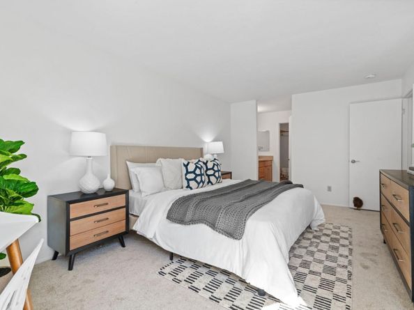 320 Vallejo Drive 22, Millbrae CA 94030