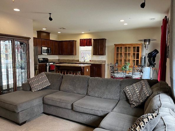 51 Sturla Way, Gilroy CA 95020