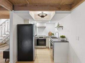 278 Monroe Drive 8, Mountain View CA 94040