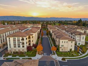 1057 Foxglove Place 202, San Jose CA 95131