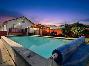 940 37th, Oakland CA 94608