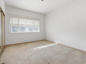 940 37th, Oakland CA 94608