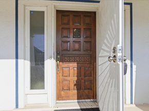 940 37th, Oakland CA 94608