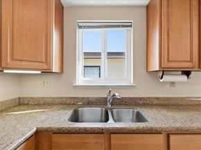 940 37th, Oakland CA 94608