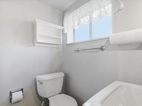 940 37th, Oakland CA 94608