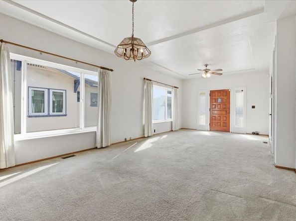 940 37th, Oakland CA 94608