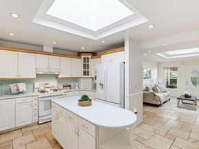 5 Hibbert Court, Pacifica CA 94044