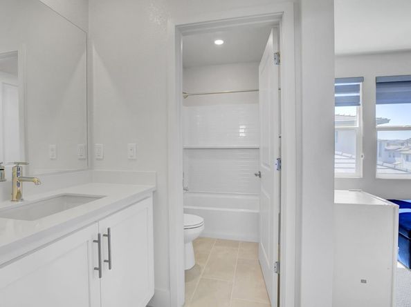 6123 Sandpiper Road, Dublin CA 94568