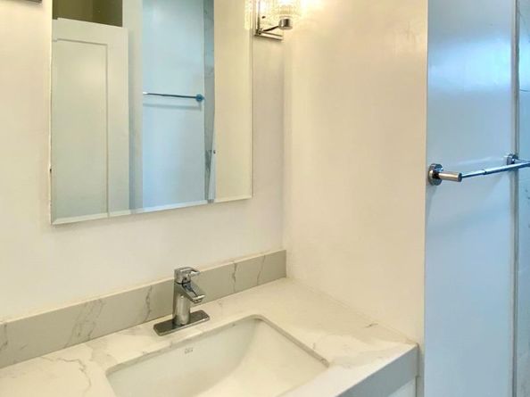 459 Flood Avenue, San Francisco CA 94112