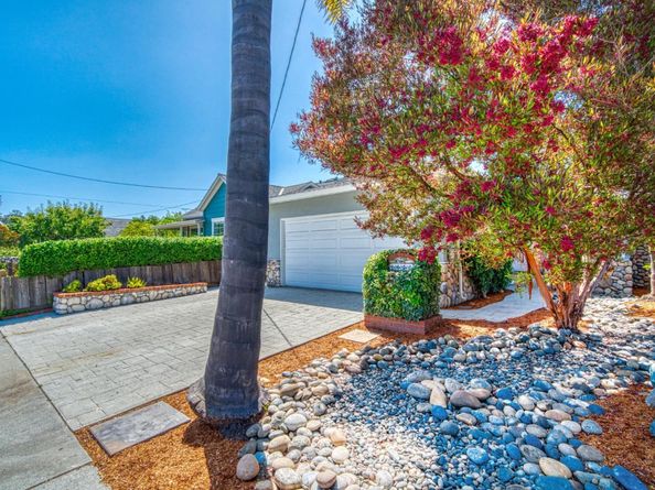 1422 Broadway, Santa Cruz CA 95062
