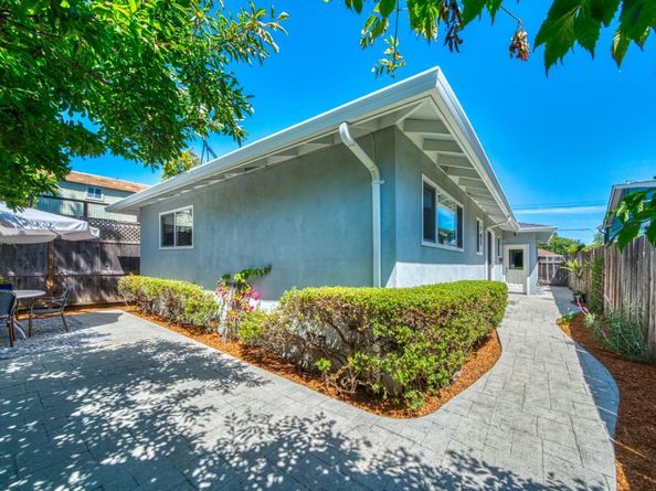 1422 Broadway, Santa Cruz CA 95062