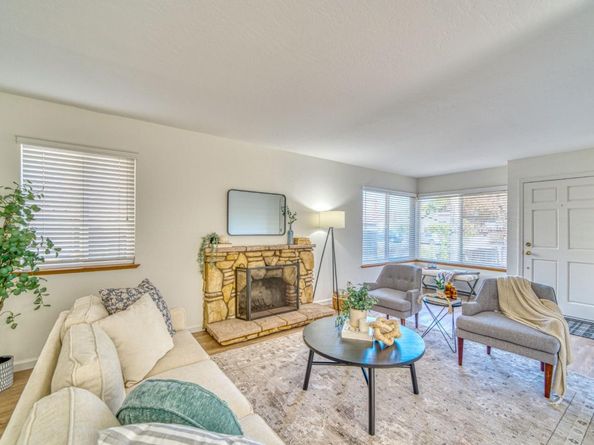 1422 Broadway, Santa Cruz CA 95062