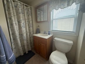 36 Wankinquoah Ave, Wareham MA 02571