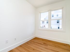 30 Columbus Ave, Waltham MA 02451