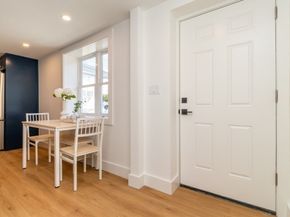 30 Columbus Ave, Waltham MA 02451