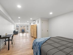 6-R Neptune Place 1, Gloucester MA 01930