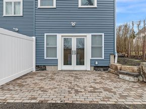 6-R Neptune Place 1, Gloucester MA 01930
