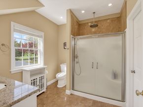 2 Bartlett Road, Westford MA 01886