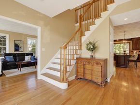 2 Bartlett Road, Westford MA 01886