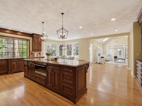 2 Bartlett Road, Westford MA 01886