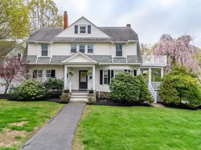 17 Grove St, Natick MA 01760