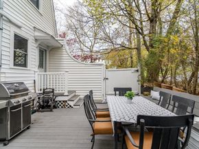17 Grove St, Natick MA 01760