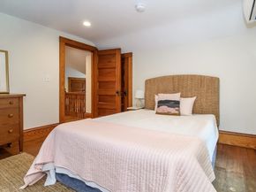 17 Grove St, Natick MA 01760