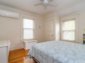 17 Grove St, Natick MA 01760