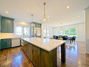 13 Park Pl, Mattapoisett MA 02739