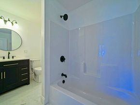 13 Park Pl, Mattapoisett MA 02739