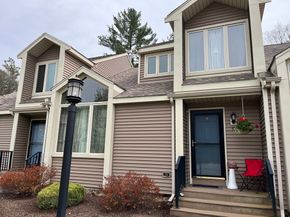 340 Centre Ave 52, Rockland MA 02370
