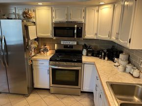 340 Centre Ave 52, Rockland MA 02370
