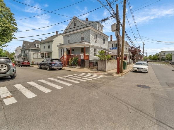 59 Bonair St, Somerville MA 02145