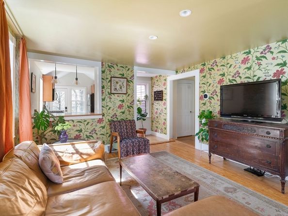 75 School St., Acton MA 01720