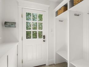 33 Everett Street, Concord MA 01742