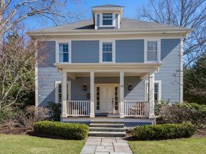 33 Everett Street, Concord MA 01742