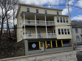 33 Crystal St, Southbridge MA 01550