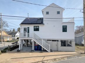 1 Barnes St, Wareham MA 02571