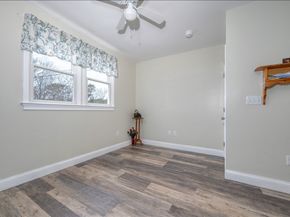 1 Barnes St, Wareham MA 02571