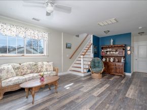 1 Barnes St, Wareham MA 02571