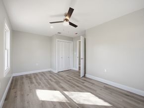 534 Hogg Memorial Dr, Whitman MA 02382