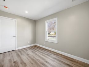 534 Hogg Memorial Dr, Whitman MA 02382